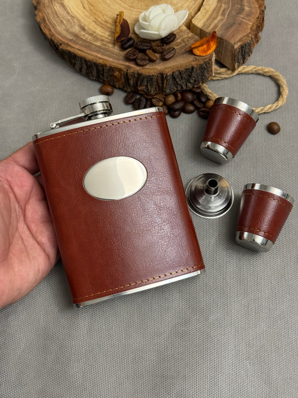 بطری جیبی چرم مدل ۲ شات