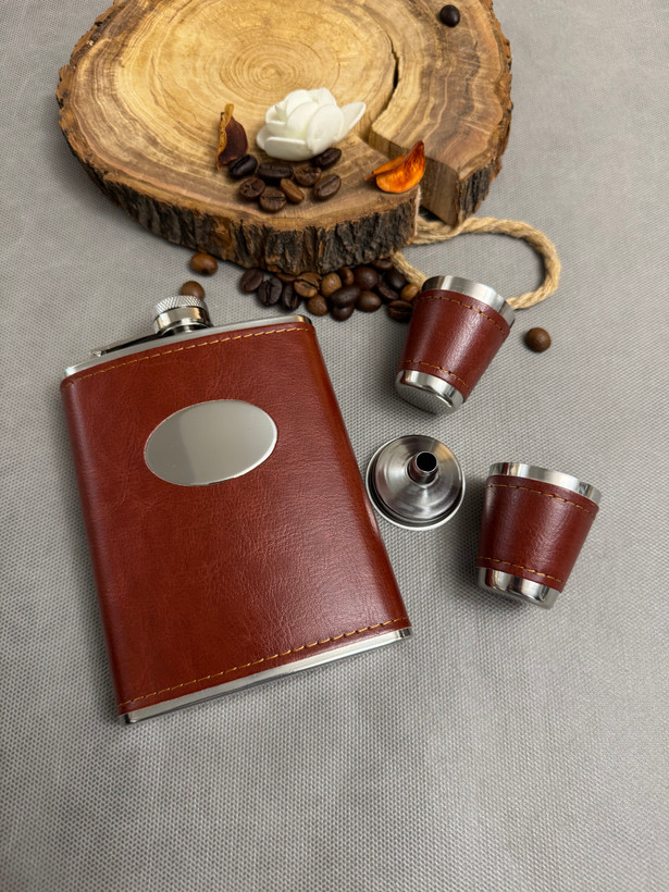 بطری جیبی چرم مدل ۲ شات